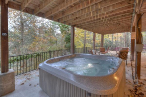 Riverwatch on the Toccoa Relax by the river and soak in the hot tub